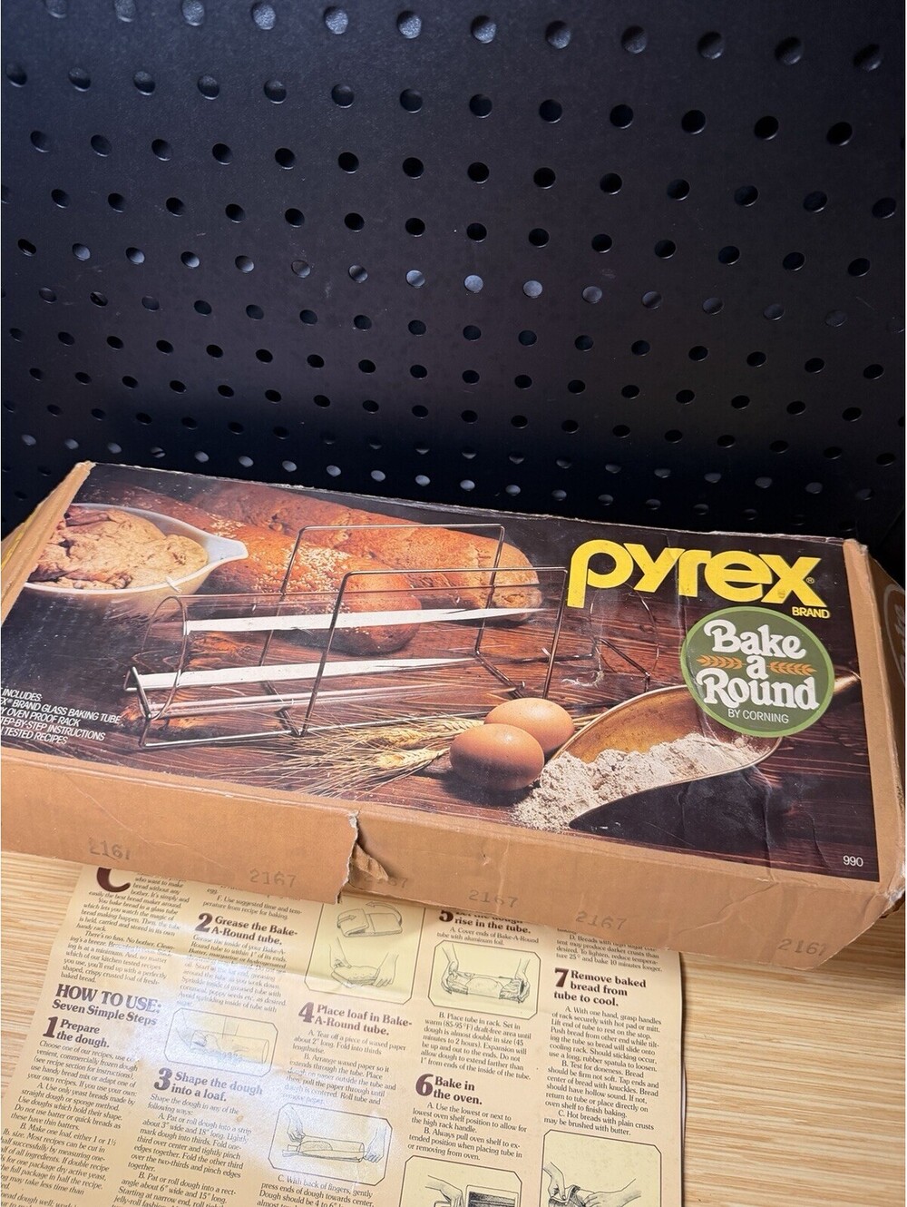 Vintage Pyrex Bake a Round Glass Baking Tube Wire Rack in Original Box